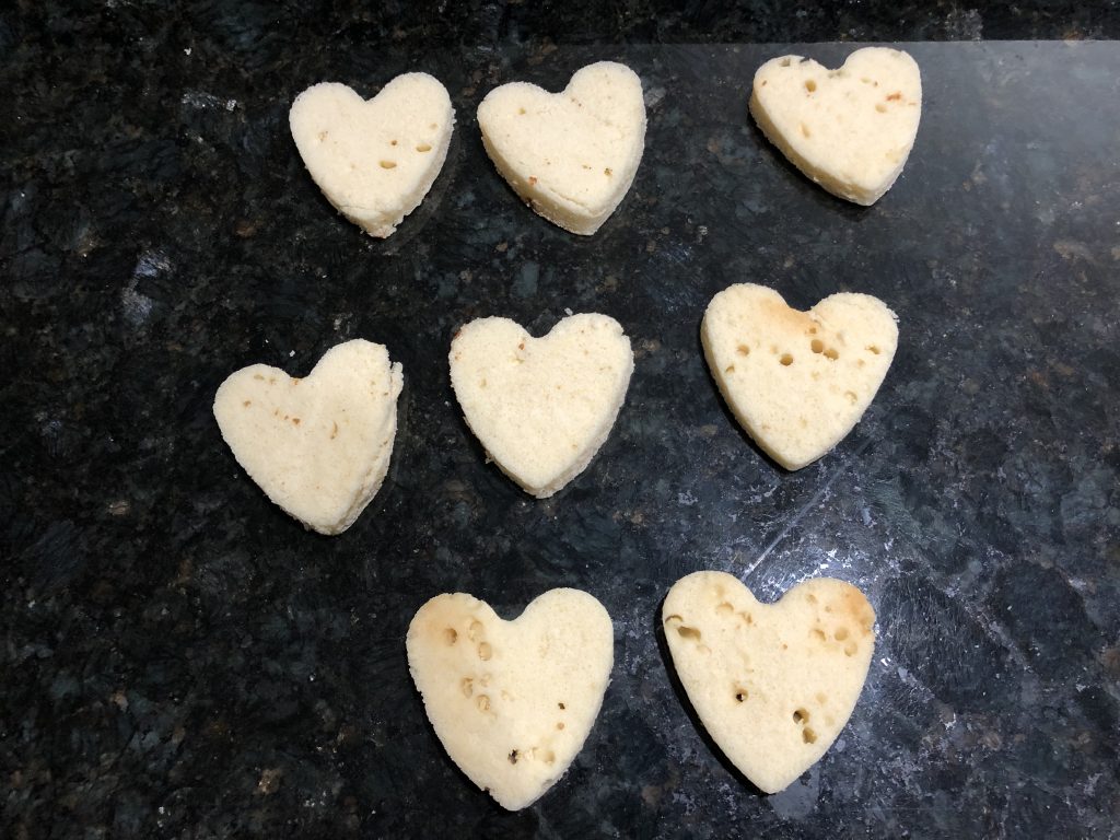 heart shaped mini cakes
